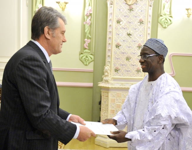 Файл:Ushenko nigeriez.jpg