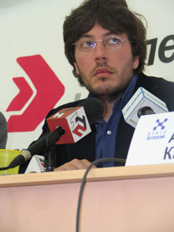 Файл:Artlebedev.jpg